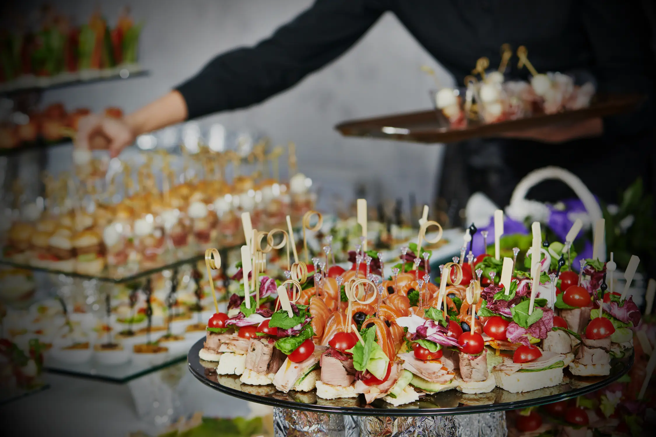 置顶图 AAA Beef Skewer with Pineapple